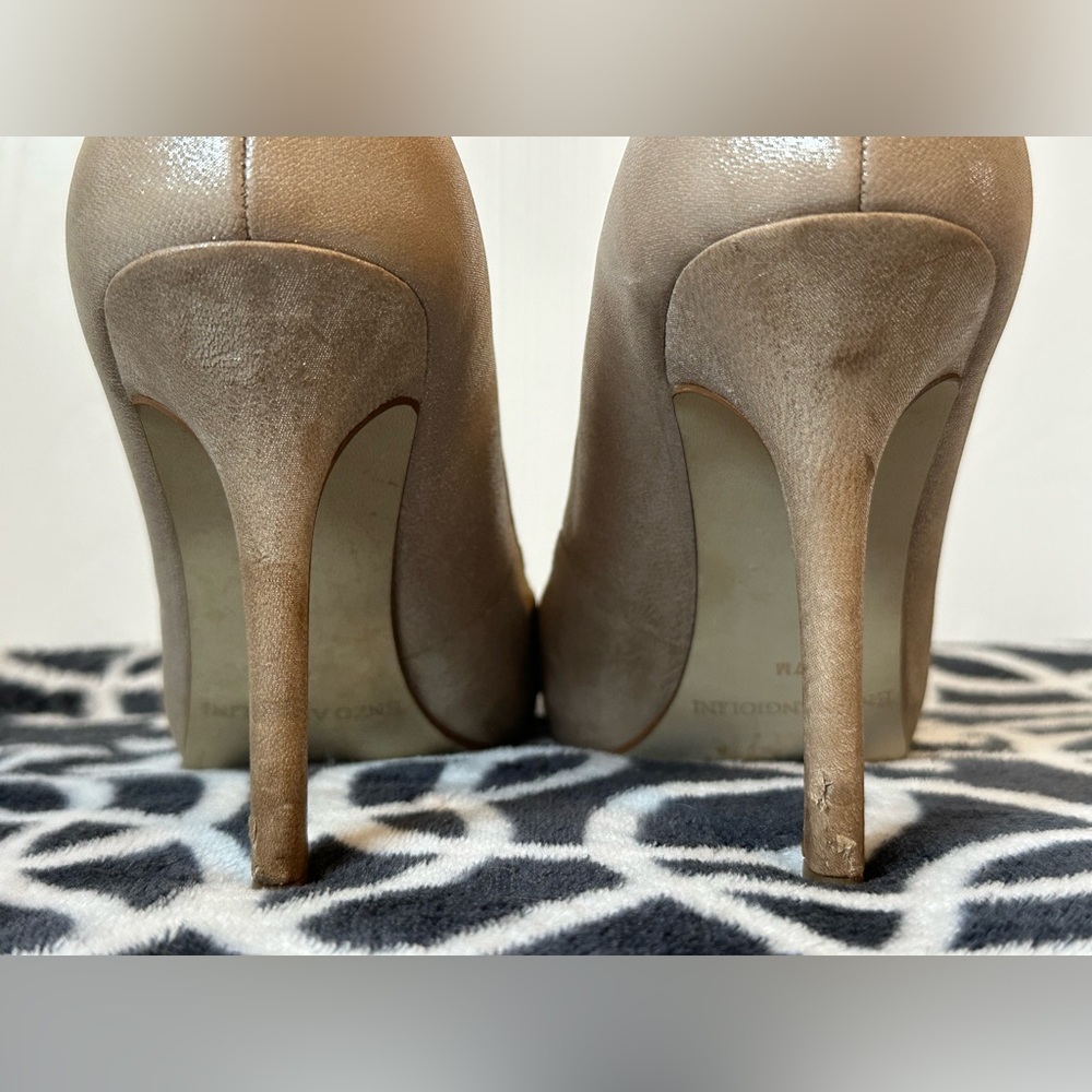Enzo Angiolini Champagne Gold Peep Toe Heels Women’s Size 7M Designer Formal - Picture 5 of 13